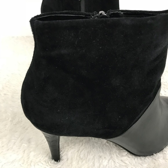 *HP* Trina Turk Marmont Booties - Picture 4 of 8